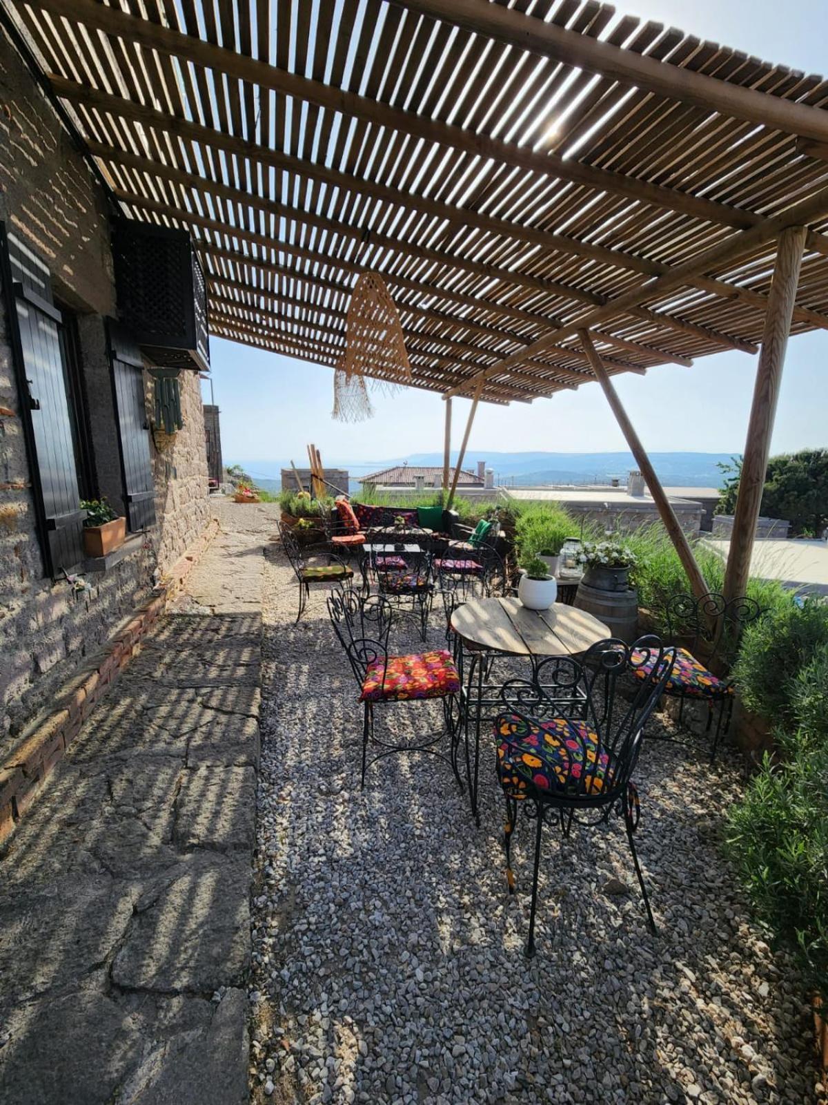Assos Sunset Hotel Екстериор снимка